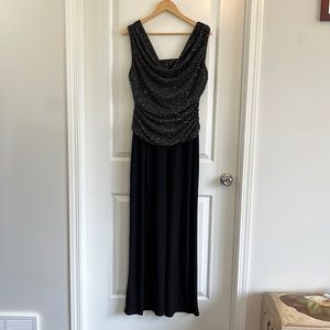 Roz & Ali evening jumpsuit size 16